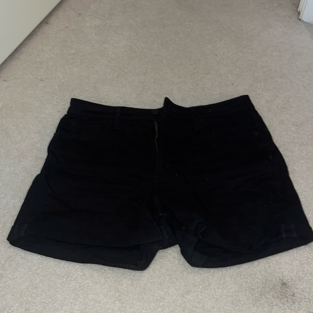 Universal Thread jean shorts